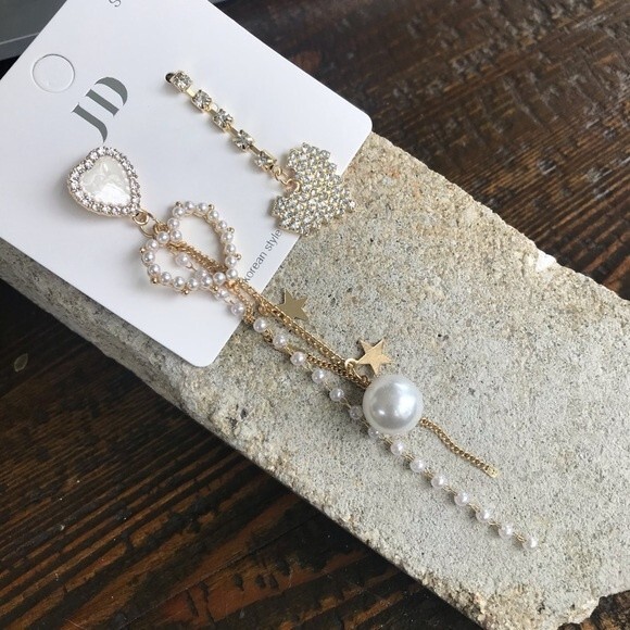 Mismatch Dangle Stud Earrings Hearts Pearl Beads and Pave NEW! 1247K2 - Picture 6 of 7